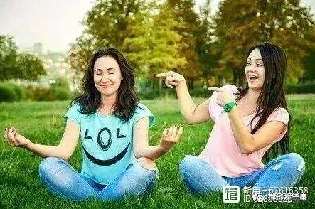 白嫩嫩的-裸-体-BBwBBW：探讨身体积极性与自我接受在当代社会中的重要性及其对心理健康的影响