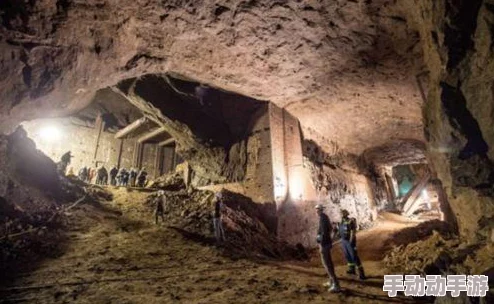 秘密通道3秒自动进入:揭示隐藏在城市地下的神秘网络与其历史背景分析 秘密通道3秒自动进入:揭示隐藏在城市地下的神秘网络与其历史背景分析