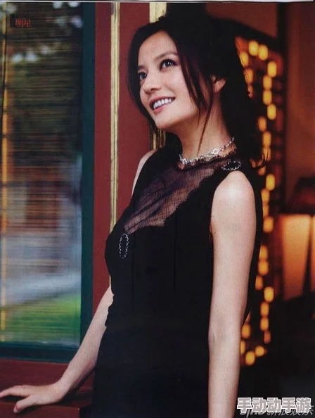 明星性猛交xxx乱大交，揭示了娱乐圈中一些明星在私生活中的放纵行为，以及这些行为对他们职业生涯和公众形象的影响