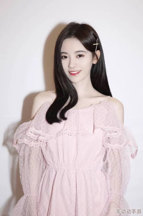 鞠婧祎脱了内裤求被c,这一行为引发了网友们的热议与讨论,涉及到个人隐私和公众形象等多个层面 鞠婧祎脱了内裤求被c,这一行为引发了网友们的热议与讨论,涉及到个人隐私和公众形象等多个层面