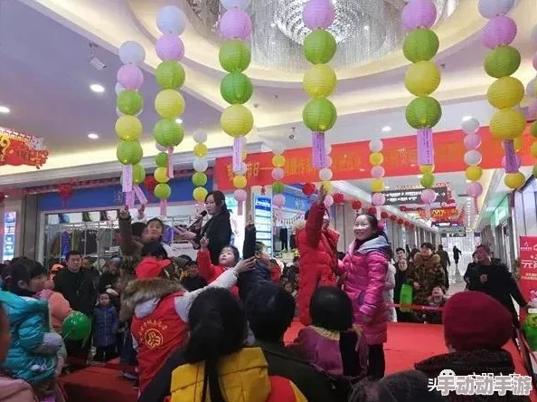 三人混战猜灯谜闹元宵苏娅,曝八卦消息称其中一人是名人的亲戚 三人混战猜灯谜闹元宵苏娅,曝八卦消息称其中一人是名人的亲戚