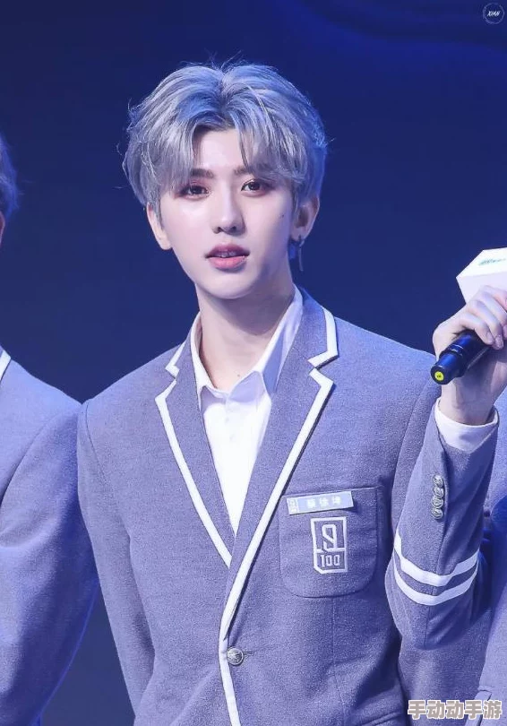 男生将坤坤赛季女生的定眼免费,竟引发全网热议,网友疯狂评论直呼太不可思议! 男生将坤坤赛季女生的定眼免费,竟引发全网热议,网友疯狂评论直呼太不可思议!