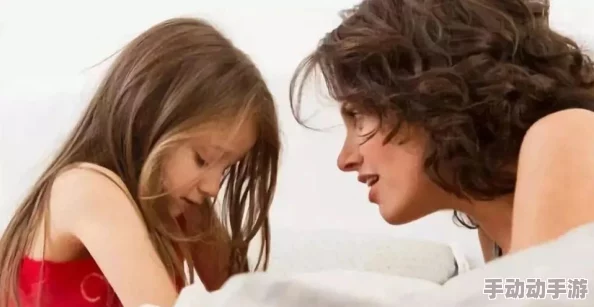 乱伦第一页:揭示家庭关系中的禁忌与冲突,探讨社会对这一现象的反应与影响 乱伦第一页:揭示家庭关系中的禁忌与冲突,探讨社会对这一现象的反应与影响