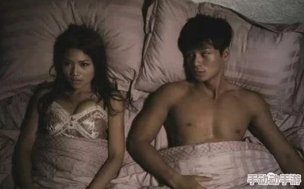 泰国三级激夜完整版:全新剧情曝光,热辣场景引发观众热议,精彩不容错过! 泰国三级激夜完整版:全新剧情曝光,热辣场景引发观众热议,精彩不容错过!