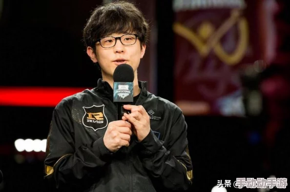 震惊！英雄联盟RNG战队明星上单Looper传出消息，或将转会至北美赛区发展