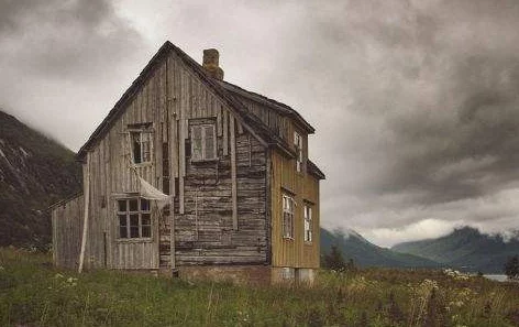日本黄色按摩废弃小屋
