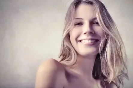 美女叼嘿赤裸人性让我们在理解与包容中共同成长,追求真善美的生活 美女叼嘿赤裸人性让我们在理解与包容中共同成长,追求真善美的生活