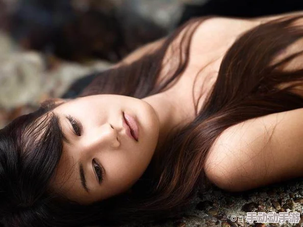 美女叼嘿赤裸人性让我们在理解与包容中共同成长,追求真善美的生活 美女叼嘿赤裸人性让我们在理解与包容中共同成长,追求真善美的生活