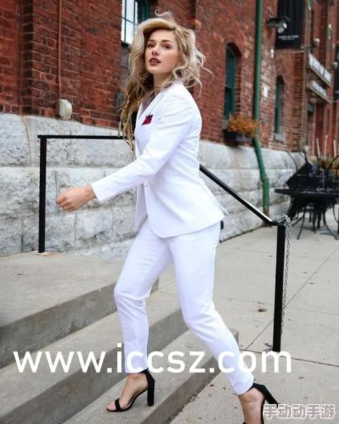 国产精品pans私拍积极向上让我们共同追求美好生活与健康心态 国产精品pans私拍积极向上让我们共同追求美好生活与健康心态