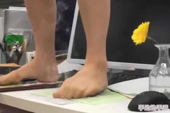 我在老师办公室闻丝袜脚努力学习才能实现梦想,积极向上才能收获成功 我在老师办公室闻丝袜脚努力学习才能实现梦想,积极向上才能收获成功