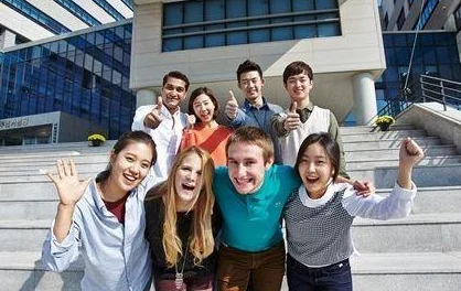 韩漫偷窥无删减最新话更新至第100话激烈剧情持续发展 韩漫偷窥无删减最新话更新至第100话激烈剧情持续发展