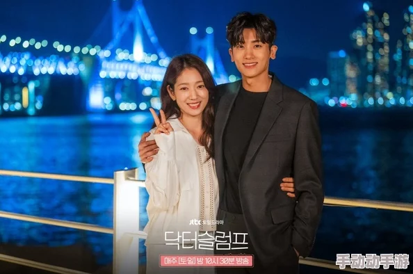 一女嫁三夫完整版该剧近日在网络平台上引发热议,观众对剧情发展和角色塑造给予高度评价 一女嫁三夫完整版该剧近日在网络平台上引发热议,观众对剧情发展和角色塑造给予高度评价