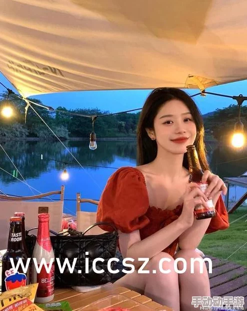 穿开档情趣内衣被调教主人命令下穿上更羞耻的服装继续接受更严格的训练 穿开档情趣内衣被调教主人命令下穿上更羞耻的服装继续接受更严格的训练