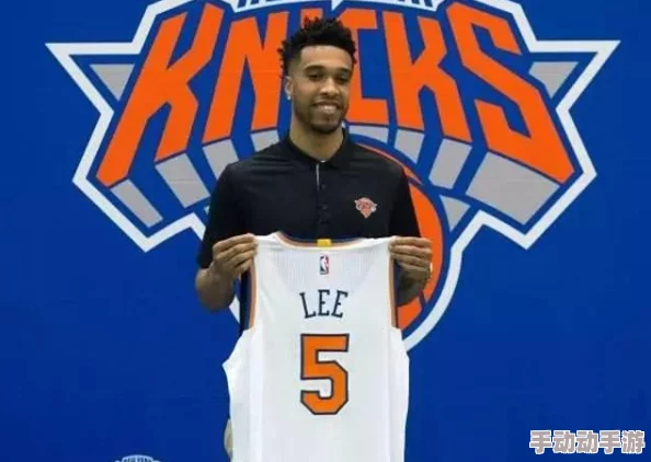 《极品草根》免费阅读最新章节已更新,精彩剧情不容错过,快来阅读吧 《极品草根》免费阅读最新章节已更新,精彩剧情不容错过,快来阅读吧