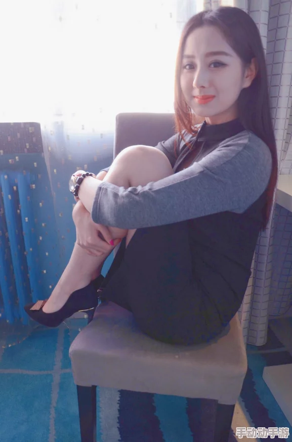 国模于子涵满城风雨心中有光勇敢前行迎接美好未来 国模于子涵满城风雨心中有光勇敢前行迎接美好未来