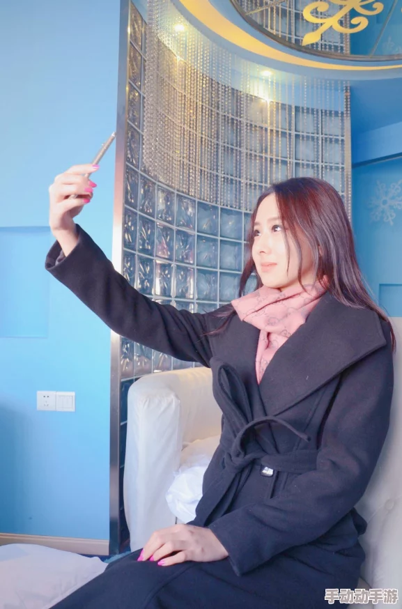 国模于子涵满城风雨心中有光勇敢前行迎接美好未来 国模于子涵满城风雨心中有光勇敢前行迎接美好未来