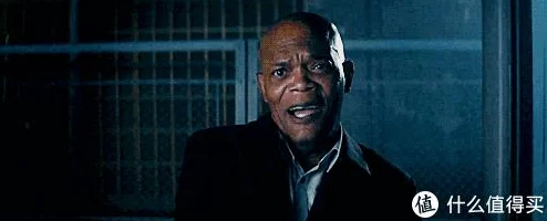 婷婷久草王牌保镖动态漫画画风精美剧情紧凑值得一看