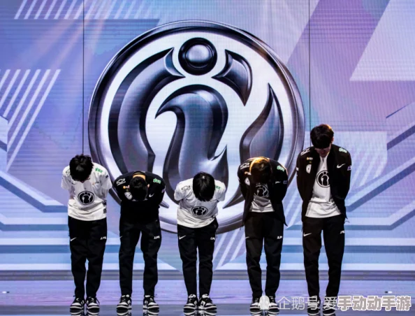 操骚0开发暂停团队正在重组和规划未来方向