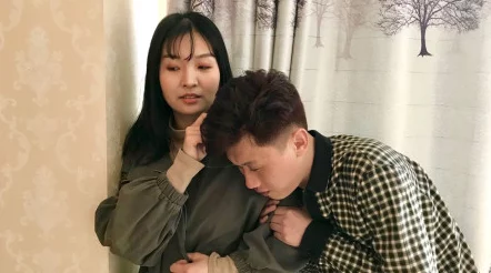 和小子疯狂爱爱的故事听说隔壁王阿姨的二侄子也牵扯其中了 和小子疯狂爱爱的故事听说隔壁王阿姨的二侄子也牵扯其中了