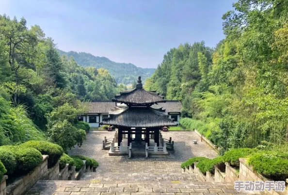 边做边爱免费完整版在线观看视频反思网络色情内容的传播与影响及其对青少年身心健康的潜在危害 边做边爱免费完整版在线观看视频反思网络色情内容的传播与影响及其对青少年身心健康的潜在危害