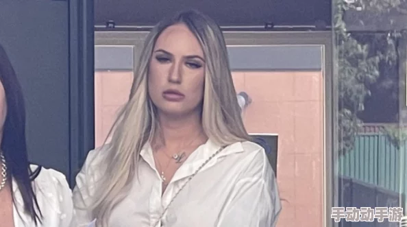 欧美婷婷不雅视频疯传尺度惊人引发网友热议 欧美婷婷不雅视频疯传尺度惊人引发网友热议