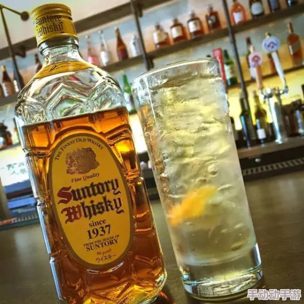 毫无节制1h青柠威士忌网友:这谁顶得住啊,一杯下去直接原地升天 毫无节制1h青柠威士忌网友:这谁顶得住啊,一杯下去直接原地升天