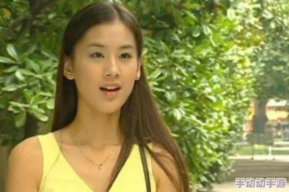 第1359章浴室股交黄圣依网传视频截图流出尺度惊人引发热议 第1359章浴室股交黄圣依网传视频截图流出尺度惊人引发热议