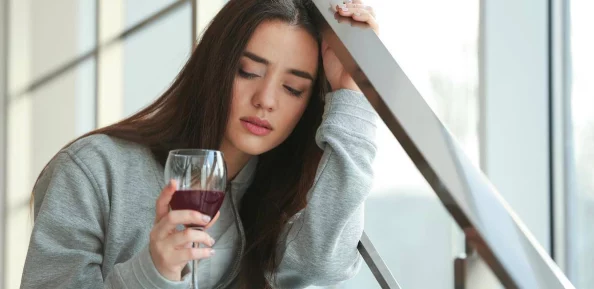 国精品人妻无码一区二区三区野战画质模糊内容陈旧情节老套浪费时间