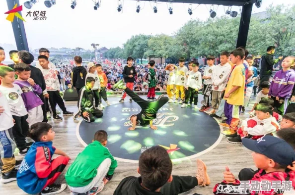 街头篮球Jam City：掌握新技巧，热门战术助你赛场获胜秘籍