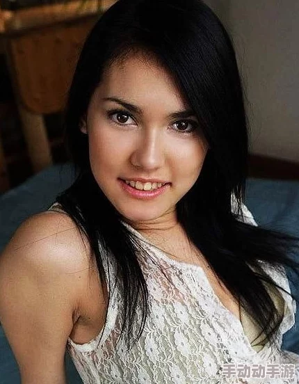 小泽玛利亚浴室据说当年拍摄时水温意外过低导致她感冒了