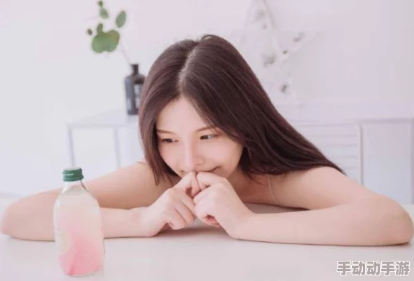 《免费看美女隐私秘》为什么引发热议因为它触及了隐私与道德的边界 《免费看美女隐私秘》为什么引发热议因为它触及了隐私与道德的边界