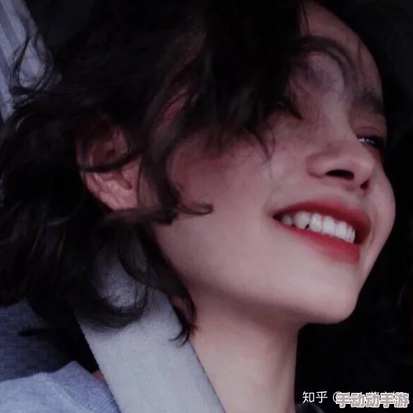 欧美人与物动XXXZZZZ为何其与众不同的视角和表达方式让人耳目一新