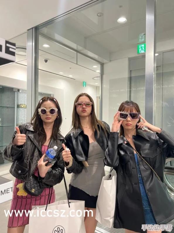 爆乳女神▌麻酥酥▌免费网站为什么内容丰富大胆尺度大引人入胜 爆乳女神▌麻酥酥▌免费网站为什么内容丰富大胆尺度大引人入胜