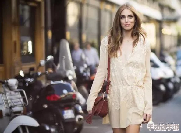 少妇 开粉嫩小泬为何备受追捧因为它提供了刺激和感官上的满足 少妇 开粉嫩小泬为何备受追捧因为它提供了刺激和感官上的满足