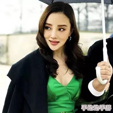 张柏芝B大毛又多又长为何大家对她的毛发津津乐道因为展现了女性的健康活力之美