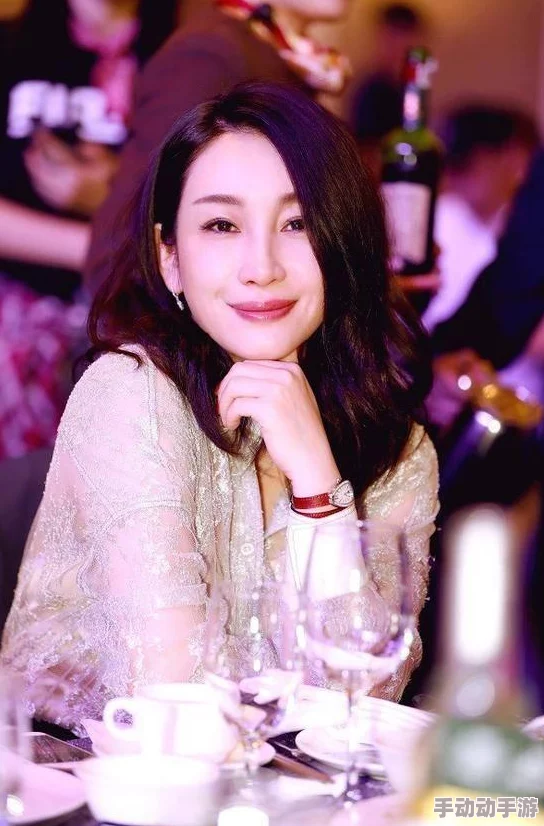 国产熟女视频为什么反映社会现实问题为何引发广泛讨论 国产熟女视频为什么反映社会现实问题为何引发广泛讨论