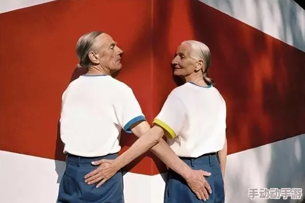 老头XXX╳XX性Aⅴ恋老为什么有人喜欢这种类型的影片因为它满足了特定人群的性幻想 老头XXX╳XX性Aⅴ恋老为什么有人喜欢这种类型的影片因为它满足了特定人群的性幻想