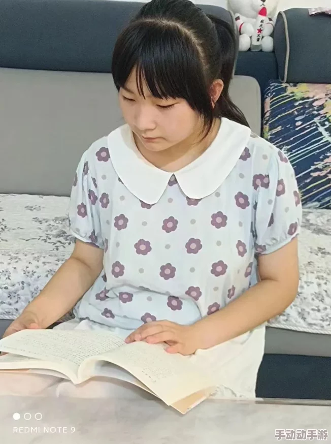 14岁初中生张婉莹暑假作业为什么语言生动活泼引发读者阅读兴趣