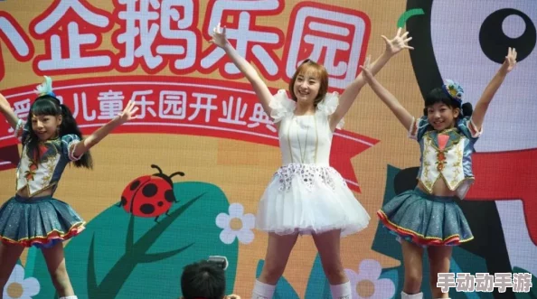 大肥女BBBBBBBBB为什么她幽默风趣又充满活力为何她的快乐感染了这么多人