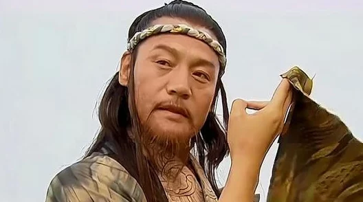 岳不群的天赋心法到底是什么，江湖中为何称其为“岳大剪”？