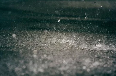 你还怕大雨吗是不是还留短头发是什么歌-你还怕大雨吗歌曲介绍分享